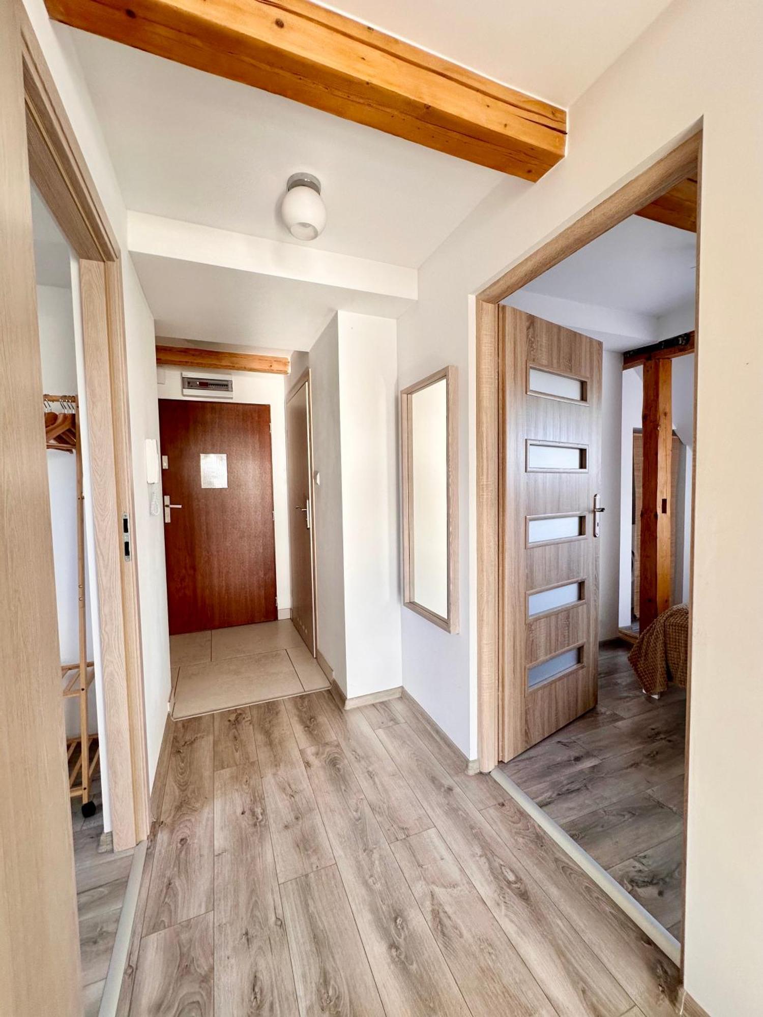 Klimatyczny Apartament Nr 8 Z Widokiem Na Gory Sowie Bielawa  Exterior photo
